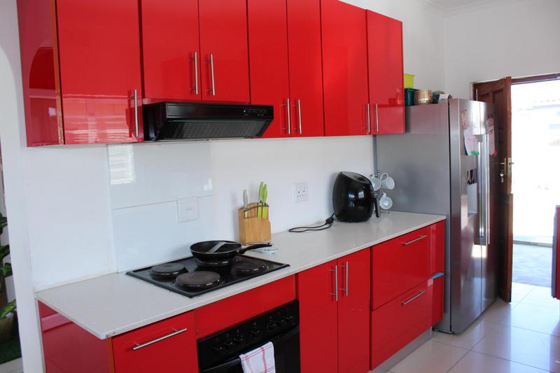 7 Bedroom Property for Sale in Vasco Estate Western Cape